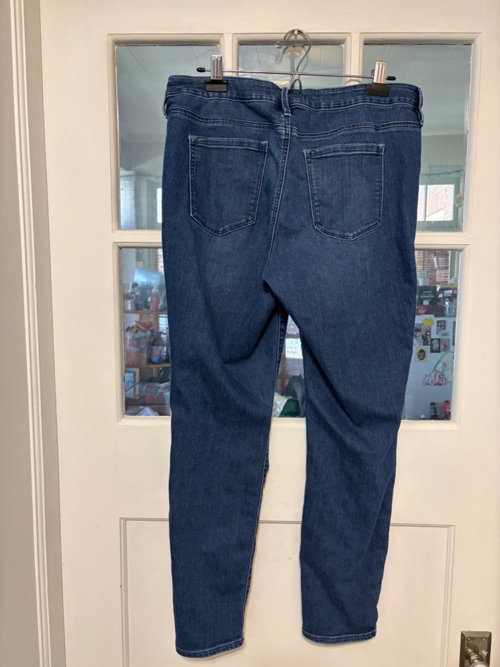 Athleta ladies Straight Jeans in Dark Blue Denim - Picture 2 of 4
